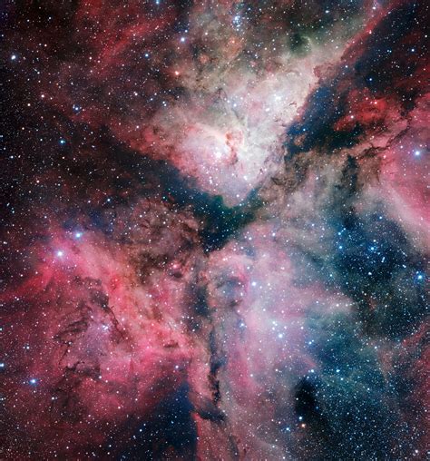 The Carina Nebula imaged by the VLT Survey Telescope | Flickr