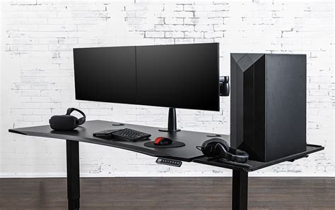 Ergonomic Gaming Desk | UPLIFT Desk