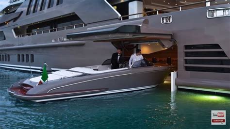 TOP 6 Luxury Yachts In The World - TABLOID