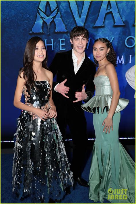 'Avatar' 2 Cast Attends L.A. Premiere Sans James Cameron - See the Red Carpet Photos!: Photo ...