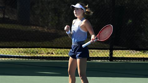 Fiona Crawley - Women's Tennis - University of North Carolina Athletics