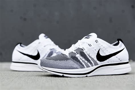 Nike Flyknit Trainer White/Black "Cookies and Cream" // Release Date