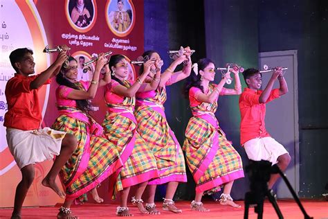 Lezim Dance – Ganapathi Dance of Maharashtra