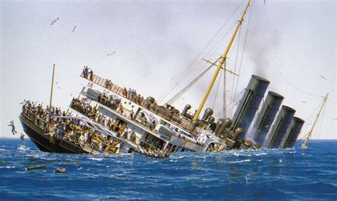 Top 10 Most Famous Shipwrecks - TenBuzzfeed