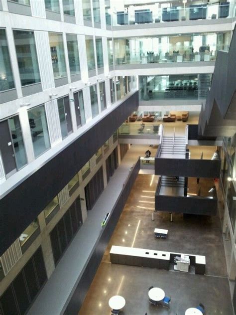 Manchester Metropolitan University Business School | Business school, University of manchester ...