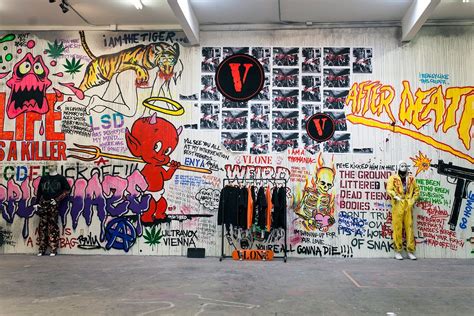 A Closer Look at VLONE's LA Pop-Up and Collaborations | Graffiti room, Pop up, Street art