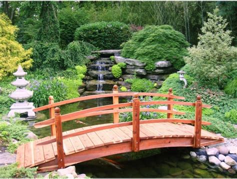 Amazon.com : Redwood Garden Bridges 10 ft. Curved Double Rail Span Bridge (Curved Double Rail ...