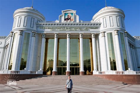 Transiting unknown Turkmenistan | Circumbendibus