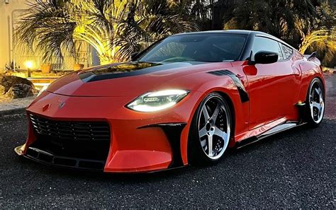 Fertig: 2023 Nissan Z mit Widebody-Kit vom Tuner VeilSide!