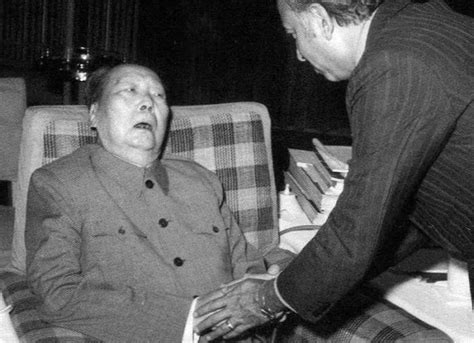 Last public appearance of Chinese leader Mao Zedong, 1976. [1200×871 ...