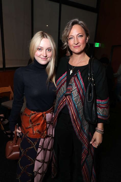 Dakota Fanning - Once Upon a Time in Hollywood Special Tastemaker Screening-17 | GotCeleb