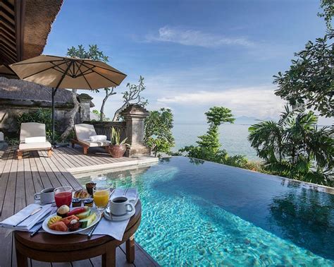 26 Romantic Bali villas with private infinity pools perfect for couples