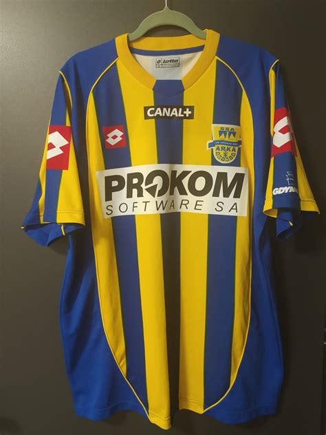 Arka Gdynia Home football shirt 2004 - 2005. Sponsored by Prokom