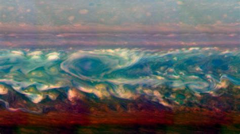 Space in Images - 2014 - 02 - Churning atmosphere on Saturn