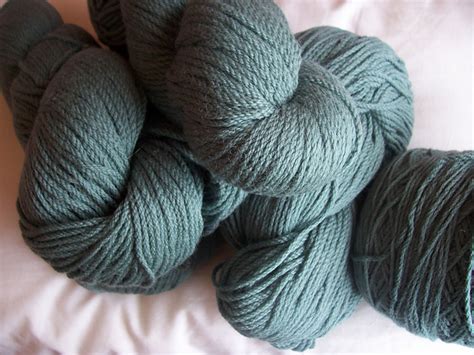 Ravelry: Bendigo Woollen Mills Colonial 12 ply