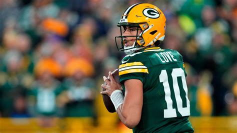 Jordan Love stats vs. Aaron Rodgers: How Packers QB outperformed fr...