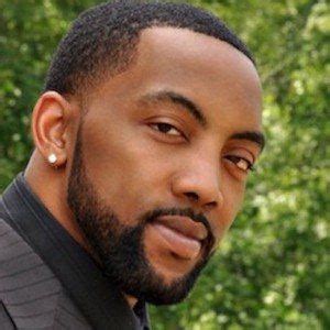 Anthony Smith (Football Player) - Age, Family, Bio | Famous Birthdays