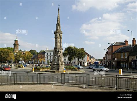 Banbury Cross Stock Photo, Royalty Free Image: 5640868 - Alamy