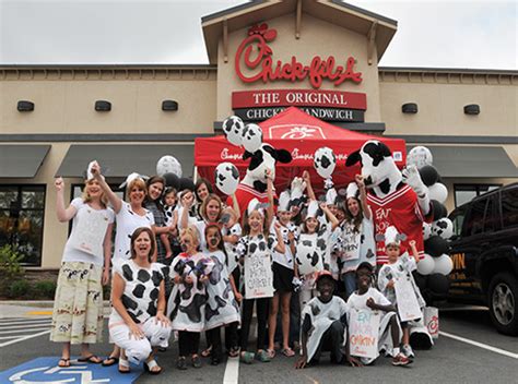 Free Chick-fil-A Tomorrow: Cow Appreciation Day · The Young Life Leader ...