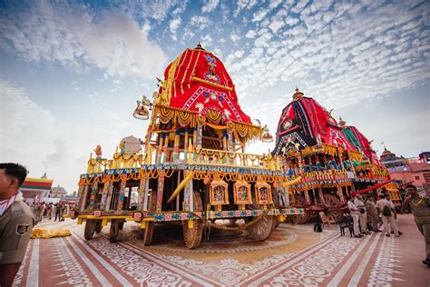 Grand Rath Yatra Procession Draws Millions Of Devotees To Puri - Asiana Times 2 - 2