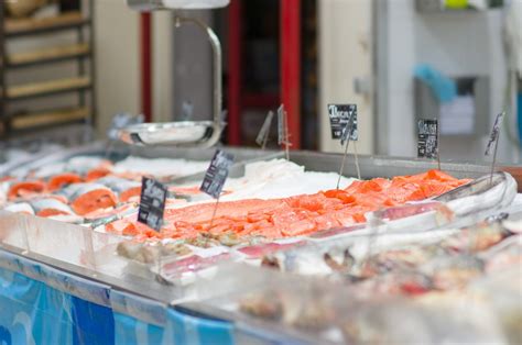 5 Tips for Buying Fresh Fish at the Grocery Store - The Healthy Fish