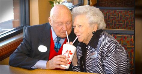 Truett Cathy, The Man Behind the Chick-fil-A Chicken Sandwich Has Died ...