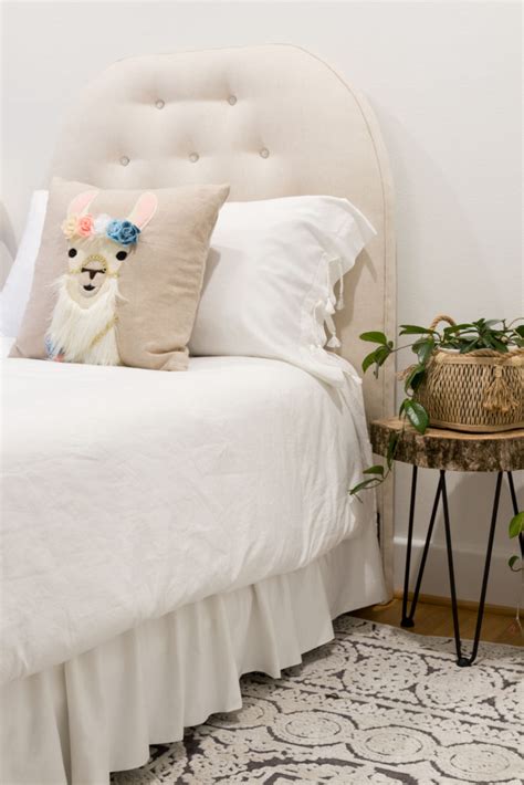 Pillow shams with ties and tassels instantly update your bedding