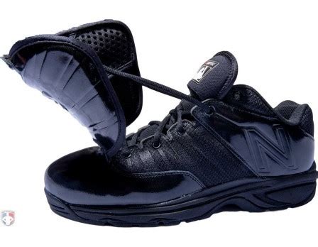 New Balance V3 MLB All-Black Low-Cut Umpire Plate Shoes | MLB ...