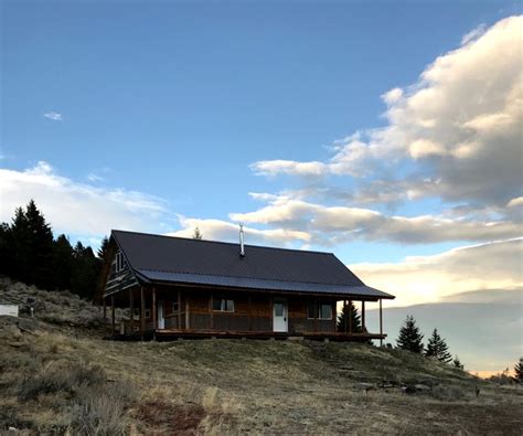 Pet-Friendly Cabin in Pony, Montana