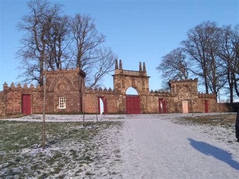 "ook?!": Snowy walk, Dumfries House gardens