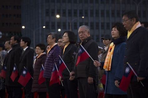 Taiwan’s Leader Urges China to Address Differences Peacefully - The New York Times