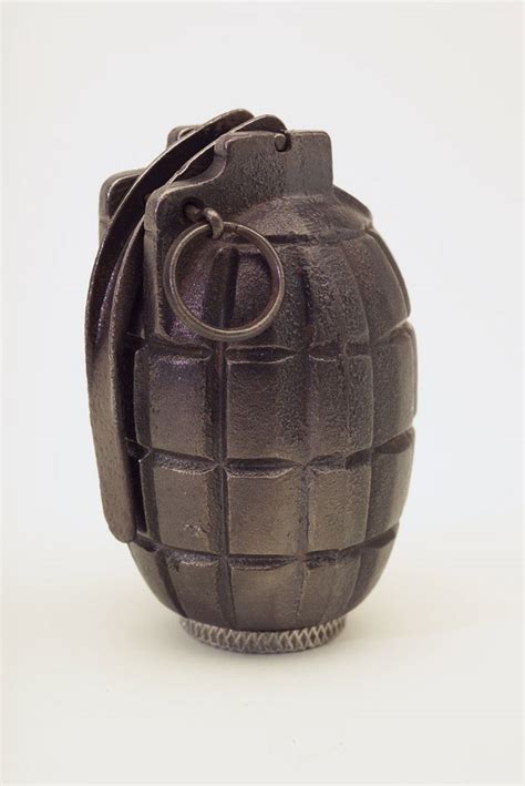 Mills Bomb No 5 hand grenade, 1915 | Online Collection | National Army ...