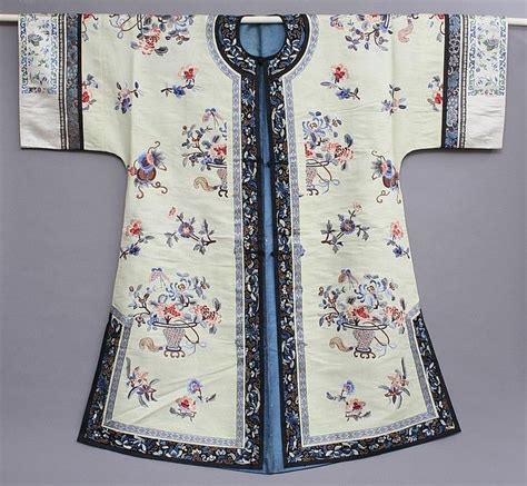 Antique Chinese Embroidered Silk Robe Chinese, late 19th or early 20th ...