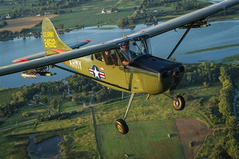 Cessna L-19 Bird Dog Photograph by Jay Beckman - Pixels