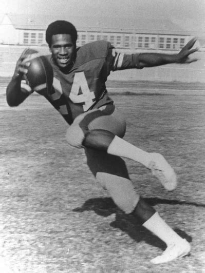 Texas High School Football Hall of Fame Inductees: Joe Washington, Jr.