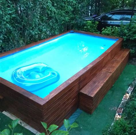 27 Above-Ground Pools With Decks for Your Outdoor Space | Diy swimming pool, Small backyard ...