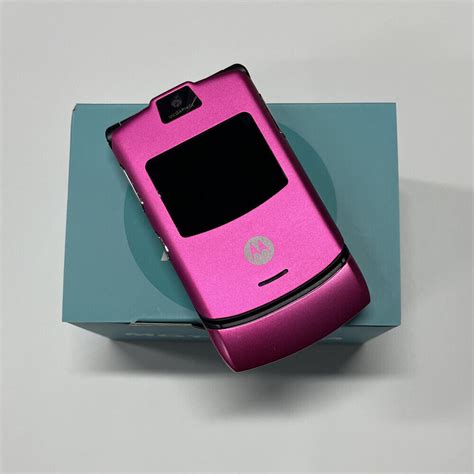 Motorola Flip Phone Pink