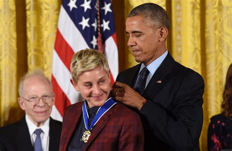 President Barack Obama - Medal of Freedom recipients - Pictures - CBS News