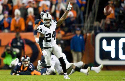 Oakland Raiders’ Charles Woodson Announces Retirement - WSJ