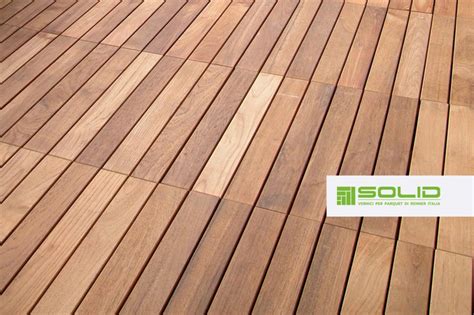 Outdoor wooden floors? A natural choice - Solid Renner