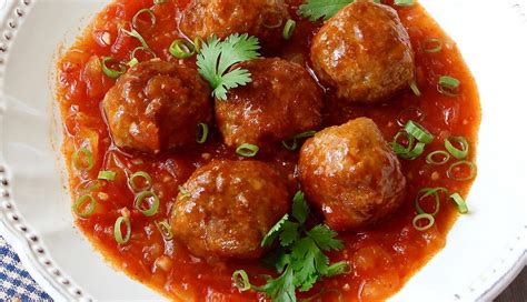 Vietnamese meatballs in tomato sauce recipe - Rice 'n Flour
