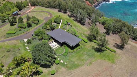 Mark Zuckerberg's House & Property / Estate on Kauaʻi - Drone Footage ...