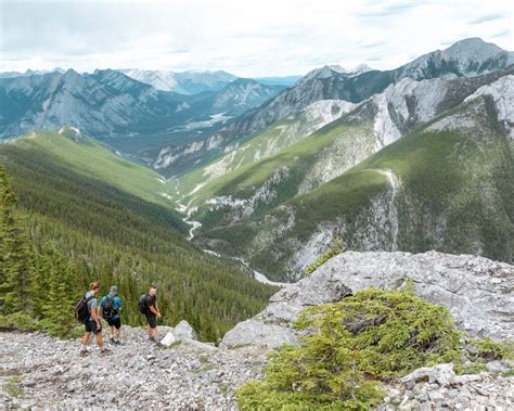 5 Amazing Hikes in Kananaskis Country You Must Do