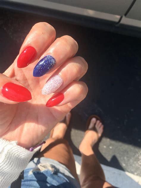 Red, White and Blue Nails Blue Stiletto Nails, Blue Acrylic Nails, Summer Acrylic Nails, Blue ...