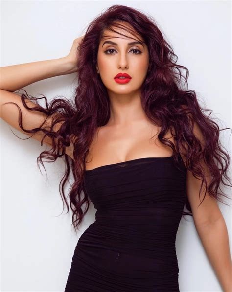 23 Photos Of Nora Fatehi : The Hottest Belly Dancer Of Bollywood