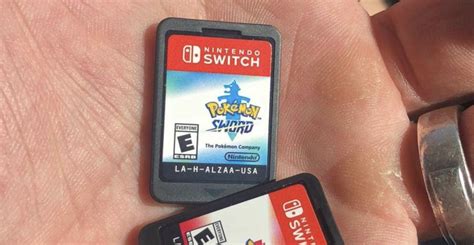 Rumor: First Look At Pokemon Sword And Shield Game Cards – NintendoSoup