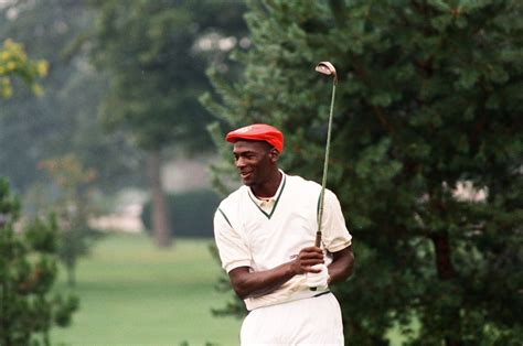 MJ’s golfing links — Jordan gets into swing of offcourt sport - Chicago ...