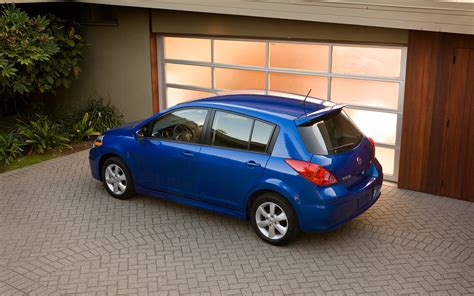 New Price for an Old Car: 2012 Nissan Versa Hatchback Starts at $15,140