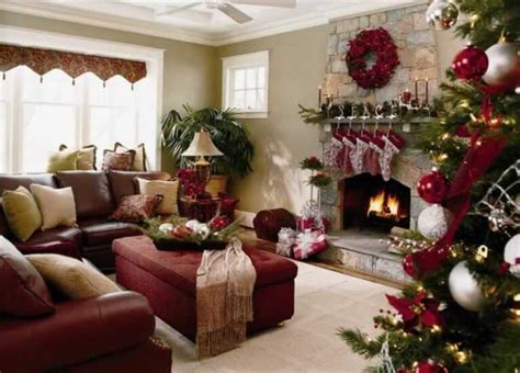 5 Easy Holiday Decorating Hacks to Spruce Up Your Condo for the Holiday Season