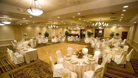 DoubleTree by Hilton Hotel Norwalk | Reception Venues - The Knot